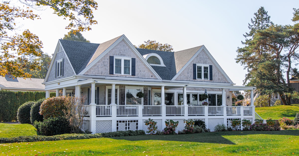 Homeowners Insurance 101: What Does It Cover and What It Doesn't in 2026